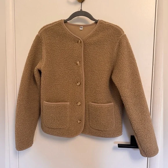 UNIQLO Sherpa with Fleece Lined Button-Down Jacket, Taupe, Small - Picture 1 of 5